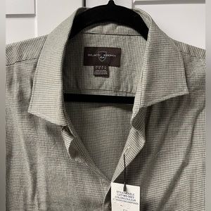 Black Brown Men’s Button Down Taupe Colored Shirt NWT Size Large